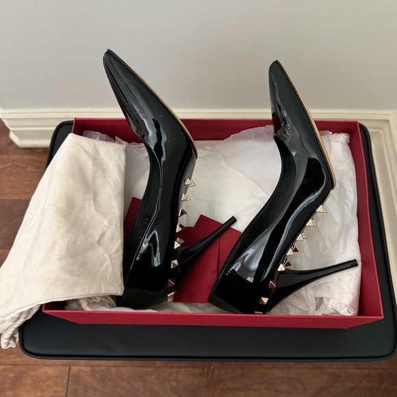 Valentino Rockstud Pump 100mm - Size 38 EU - Picture 9 of 12
